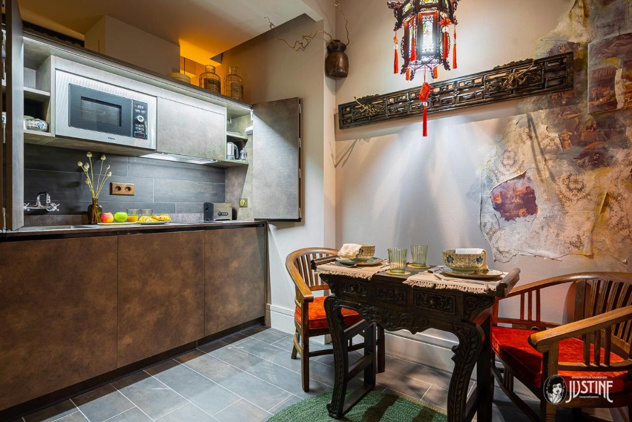 Suite Opium Den By Justine Apartments Apartamento Turistico En Madrid Rio Exterior photo